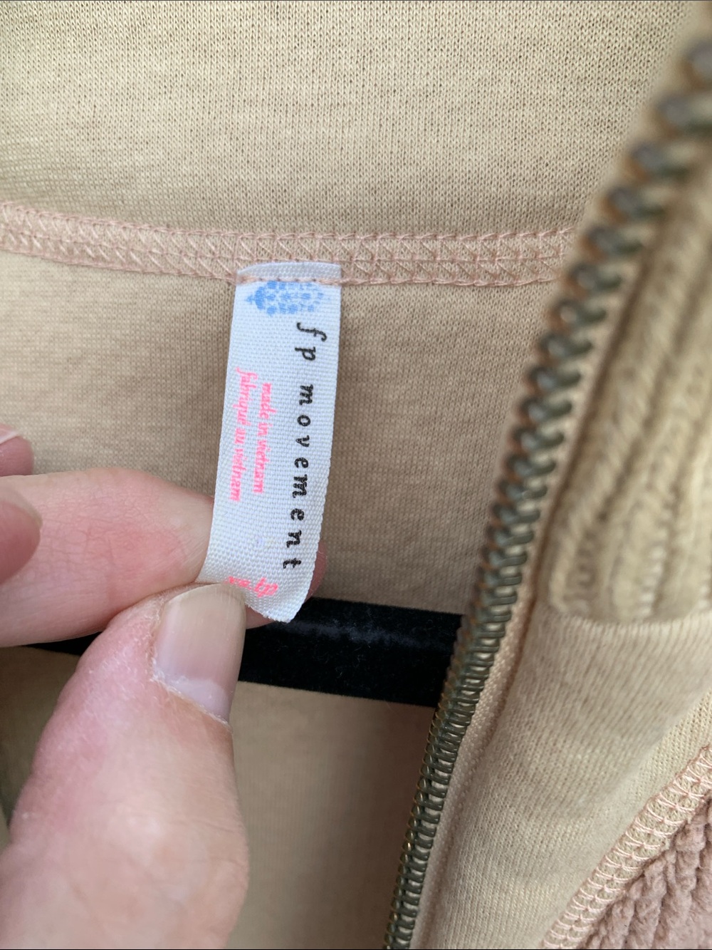 Free People movement Chunky Half-Zip Pullover in Dusty Rose and Cream xs - Picture 3 of 6